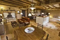 The Sonnay Castle Lodge, Near Chinon:  Cottage for 2