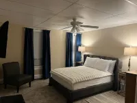 Charming 3-bedroom farmhouse 1 hour from Beaver Stadium