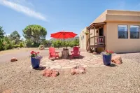Suite Mimosa/Get Back to Nature at Secluded Couple's Retreat Hotels near Bell Rock