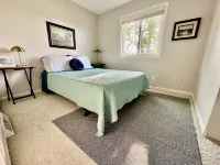Family Fun, Spacious, Clean, Central Location, 2nd Family Room, Game Room