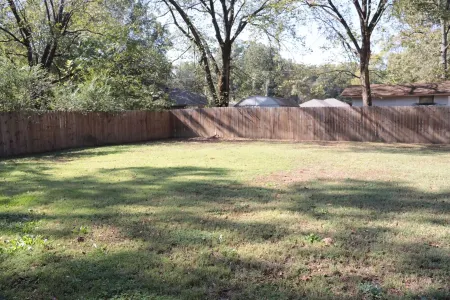 Unit B- A charming 3-bedroom duplex with a cozy atmosphere