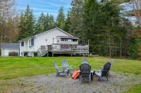 The Modern Bar Harbor Ranch