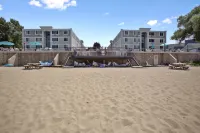 Asher's Lake Michigan Premier 2 Br Beachfront Penthouse Condo - 2027 Openings!! - Beach