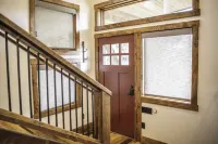 Pass Creek Cabin - Brand new Luxury Cabin at Tiny Timbers Resort