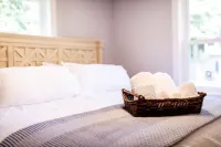 Hollow Hideaway is perfect for your holiday stay! Hotel dekat Cunningham Falls State Park