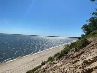 Hamptons - Pool & Private Tennis Court, Hot Tub, 2 Pickleball Courts Hotels in Hampton Bays