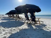 7th floor 2 bedroom 2 bath oceanfront condo at Beach Colony West. Hotel in zona Navarre Beach Sea Turtle Conservation Center