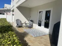 Luxe townhouse 2 blk walk to Clearwater Beach, Pier 60, Rooftop patio sunsets
