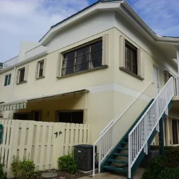 • The Coastal Haven • Walk To Beach! • REMODELED •