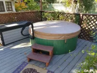 Romantic & private cabin on Rogue River, 1 hr from Crater Lake