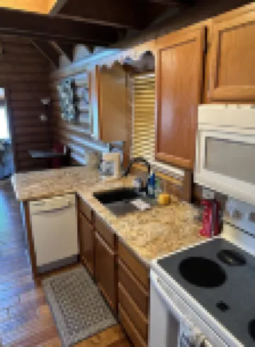 Large waterfront cabin with dock and access to Lake Okeechobee