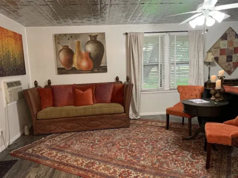 Escape from it all; Romantic Country Getaway; Sleeps 2