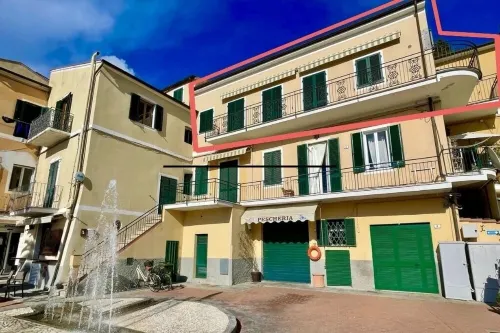 Luxury Seafront View Penthouse Sleeps 12, Porto Azzuro, Elba Island, Italy