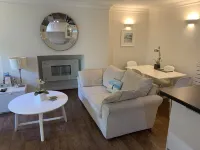 One bed cosy flat short walk  to Exeter centre