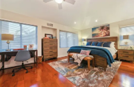 Sunset Beach House in Heart of La Jolla Shores