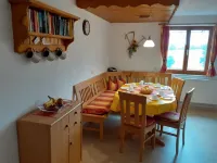 Ihr Ferienhof am Rande der Alpen Hotels in Seeg