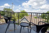 The Best of Kalamazoo - Spacious brand-new downtown apartment.