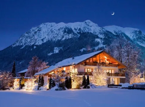 Our apartment - your vacation happiness! Pool and SPA! Summer mountain railway tickets included