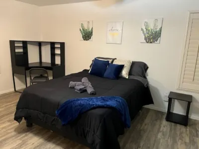 JAPT 3bd2ba I-10/TucsonAirport/UofA baby-massage North Swan Baptist Church附近的飯店