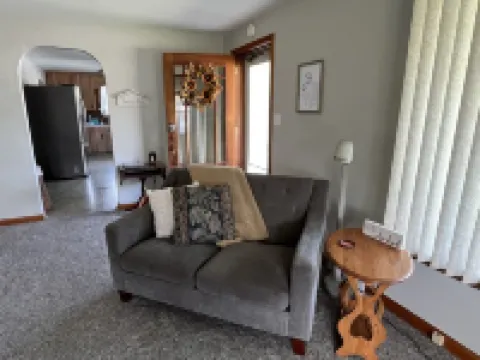 Heritage House - Orrville, OH … minutes to Amish Country!