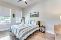 "The Little Ass Apartment Country Retreat Getaway!