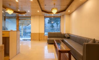 Treebo Premium Silverstone Resort with Mountain Valley View