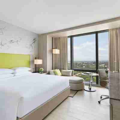 Courtyard by Marriott Iloilo Rooms
