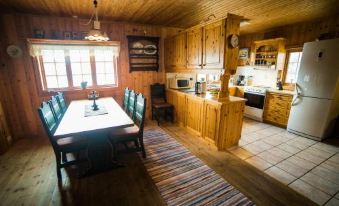 Sunndalsfjord Cottages Fredsvik Meisalstranda 455,506 og 508
