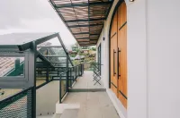 Kagumi Villa with Mountain View
