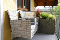 Cozy modern vacation apartment Hotels in Petting