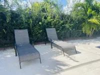 Such as house with heated pool, near to parks and lakes - Wifi