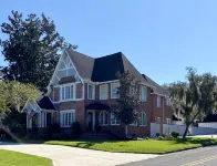 2/1 Historic Carriage House Walking Distance to Downtown