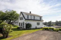Timeless Days: Maine Coast Waterfront, Fisherman's Cottage With Deepwater Dock