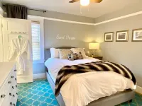 Waterfront Boutique Bungalow 3 Walk to Ferry to San Francisco Free WIFI Parking