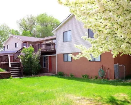 #4 Artsy and Spacious Home in the Heart of Utah Hotels in Torrey