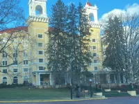 Charming,Cozy, Cottage - French Lick Quarters - Walk Casino/Resort, Pubs, Etc
