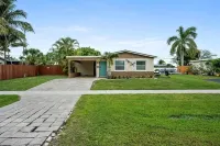 Atlantic Social Retreat - 4BR House Close to Beach and I-95 Hotels near PLAYMOBIL FunPark