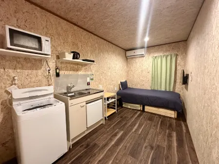 PB Stay Kounan Отели рядом с достопримечательностью «Ruins of Minakuchi Castle ( Minakuchi Castle Museum)»