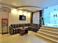 Hotel Toronto Hotels in New Delhi