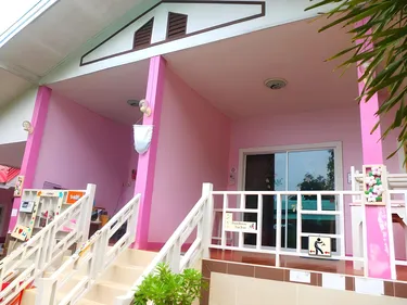 รูปภาพของบ้านกันเอง