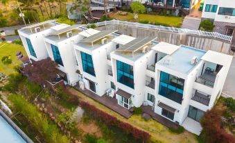 Tongyeong Botongui Naldeul Pension