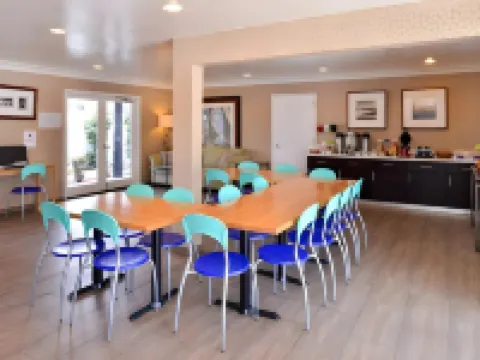 Marina Village Inn Hotels in Alameda