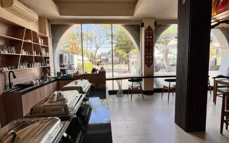 Fovere Hotel Palangkaraya Отели в г. Menteng