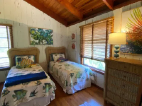 Romantic beach home with golf cart Remodeled Coastal charm Hotels in Captiva