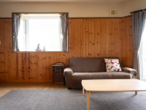 ふれあいの郷ひので ニセコサヒナキャンプ場周辺のホテル