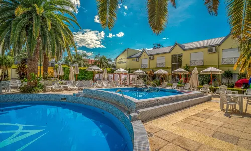 Alto Verde Suite & Apart