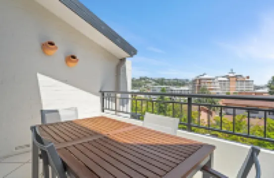 Terrigal Sails Serviced Apartments
