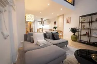 Triplex at the heart of the Christmas market