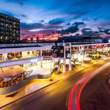 Sonesta Maho Beach All Inclusive Resort Casino & Spa