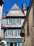Joli Appartement de Charme, Spacieux , Centre Historique et Piéton Hotel dekat Viaduct